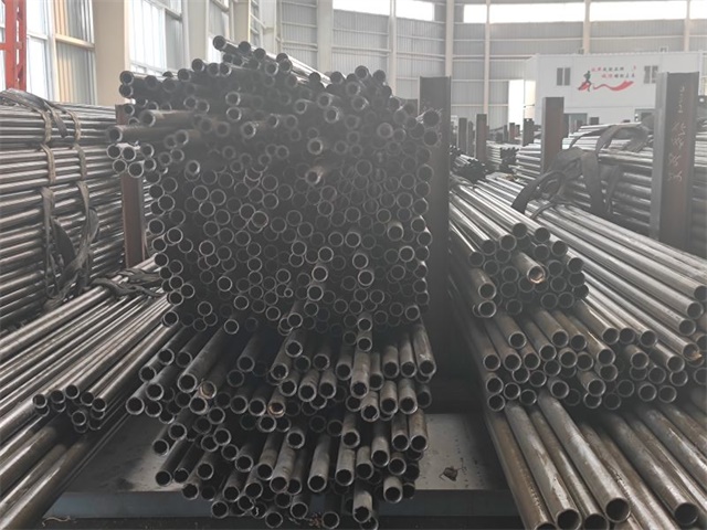 石河子精密无缝钢管现货批发